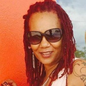 Meet your Posher, Yolanda